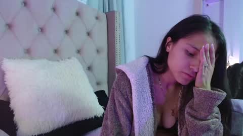 Erika for you online monday to saturday 7am a 2pm Gmt-5 Colombia Time online show from 01.23.25