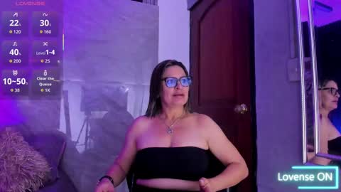 Snapshot of agatha_pleasure chatting on 09.20.25 agatha_pleasure online show from 09.20.25