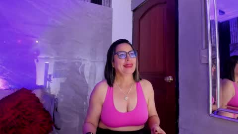 Snapshot of agatha_pleasure chatting on 10.21.25 agatha_pleasure online show from 10.21.25