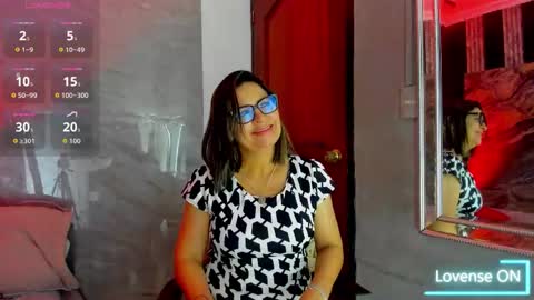 Snapshot of agatha_pleasure chatting on 11.26.25 agatha_pleasure online show from 11.26.25