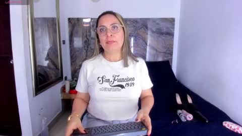 Snapshot of agatha_pleasure chatting on 06.02.26 agatha_pleasure online show from 06.02.26