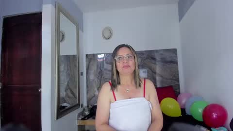 Snapshot of agatha_pleasure chatting on 06.11.26 agatha_pleasure online show from 06.11.26