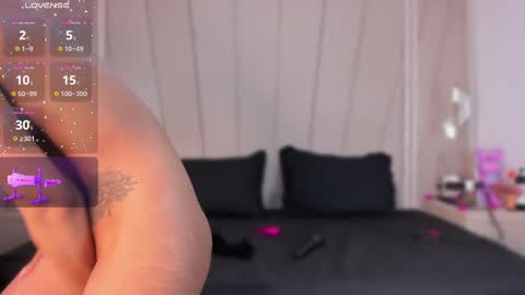 Agatha Steel online show from 02.19.25