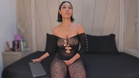 Agatha Steel online show from 10.31.25