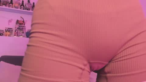 Camila     2 online show from 03.01.25