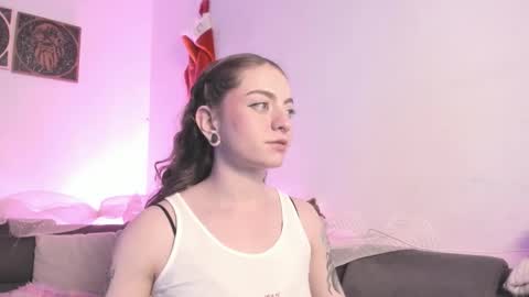 Camila     2 online show from 12.22.25