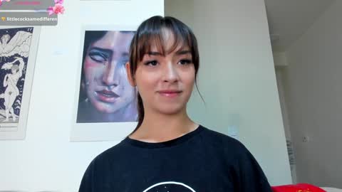 Snapshot of agathauwuart chatting on 12.14.24 Agatha online show from 12.14.24