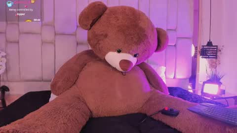 agathauwudoll online show from 04.28.26