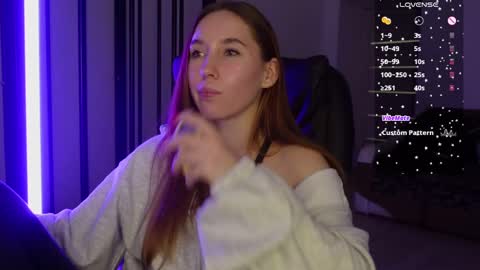 Snapshot of agelina_summer chatting on 02.13.25 Agelina Lilly Laura online show from 02.13.25