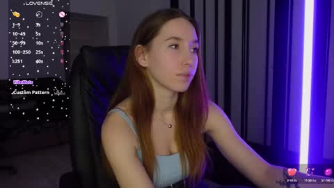 Snapshot of agelina_summer chatting on 02.19.25 Agelina Lilly Laura online show from 02.19.25