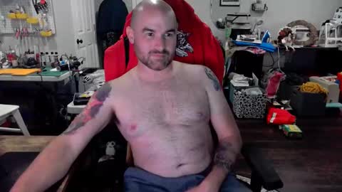 Snapshot of aggieswing chatting on 11.04.25 Aggieswing online show from 11.04.25