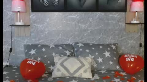 aghata walkerl online show from 02.12.25