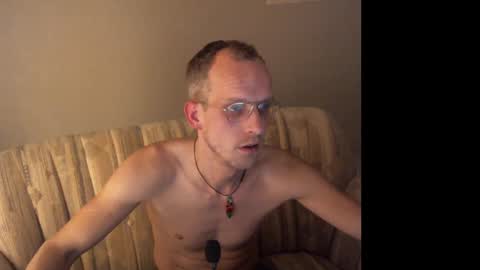 Snapshot of agin17 chatting on 12.04.24 agin17 online show from 12.04.24