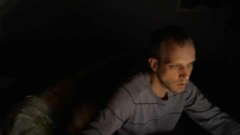 Snapshot of agin17 chatting on 02.09.25 agin17 online show from 02.09.25