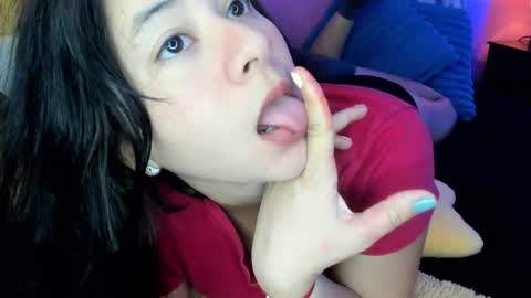  ines  online show from 11.08.25