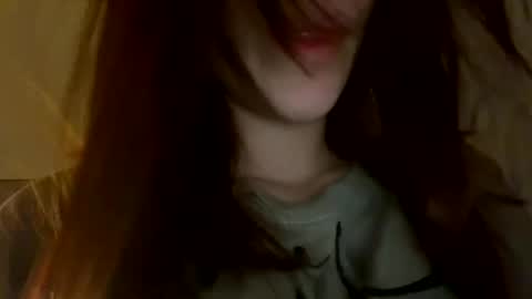 Agnes online show from 12.20.25