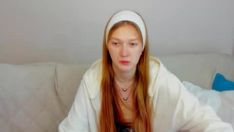 AgnesArden online show from 11.17.25