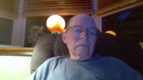 aguynrkfrd online show from 06.10.26