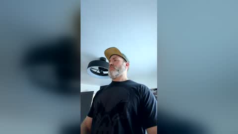 a uncut cdn muscled online show from 03.17.26