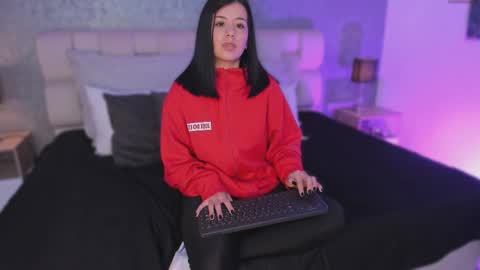 Ahmara  online show from 03.12.25