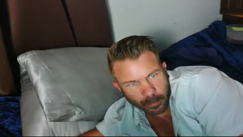 Snapshot of ahardman10 chatting on 07.08.26 Blue Eyed Handsome Man online show from 07.08.26