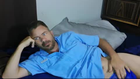 Snapshot of ahardman10 chatting on 07.13.26 Blue Eyed Handsome Man online show from 07.13.26