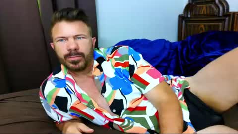 Snapshot of ahardman10 chatting on 07.26.26 Blue Eyed Handsome Man online show from 07.26.26