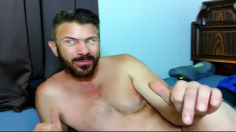 Snapshot of ahardman10 chatting on 07.29.26 Blue Eyed Handsome Man online show from 07.29.26
