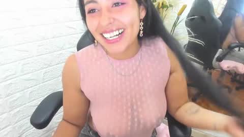 Snapshot of ahisha09 chatting on 12.16.24 Ahisha online show from 12.16.24