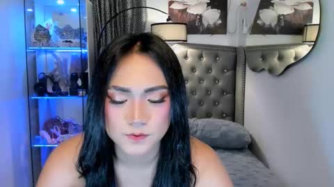 Snapshot of ahmrigrande chatting on 09.30.25 Ahmri online show from 09.30.25