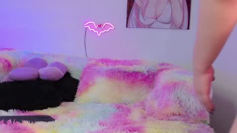 Snapshot of ahri_ossuri chatting on 12.03.24 ahri online show from 12.03.24