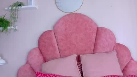 AHSLY online show from 04.24.26