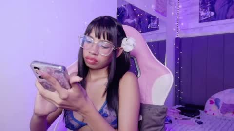 Snapshot of aida_princess chatting on 06.22.26 Aida online show from 06.22.26