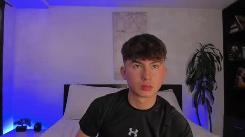 Snapshot of aidan_hale chatting on 01.29.25 A H online show from 01.29.25