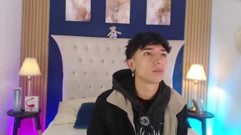 Snapshot of aiden_rivers_ chatting on 07.18.26 Aiden online show from 07.18.26