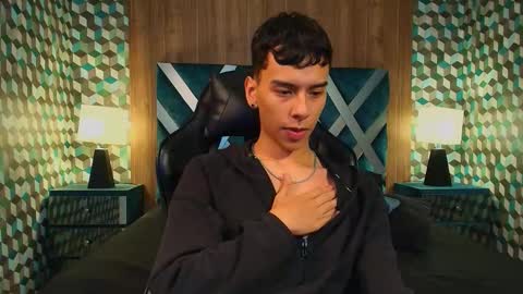 aiden_royce online show from 11.06.25