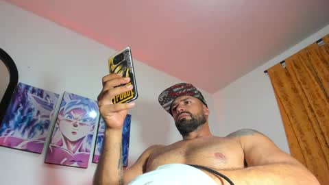 Snapshot of aidenbrites chatting on 01.05.25 Aiden Brites online show from 01.05.25