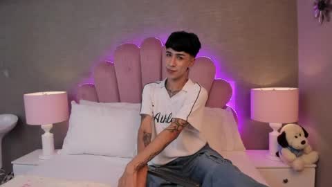 AidenFoox online show from 05.08.26