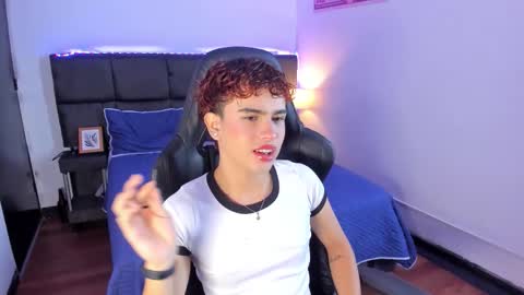 Aiden  online show from 11.29.25