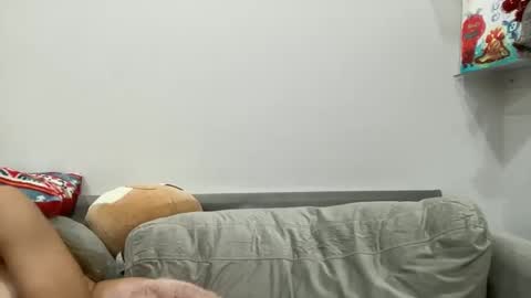 Aile online show from 12.25.24