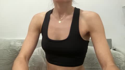 Aile online show from 12.31.24