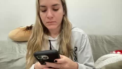 Aile online show from 01.11.25