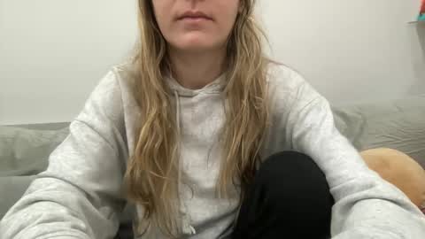 Aile online show from 01.25.25