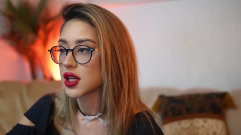  Aileen  online show from 11.26.25