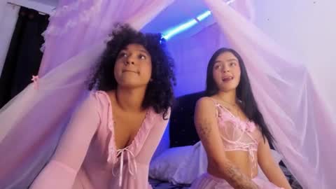 ailen and aria online show from 10.12.25