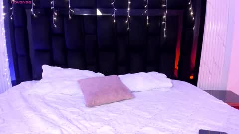 Snapshot of ailynblaze_ chatting on 03.06.26 Ailyn Blaze online show from 03.06.26