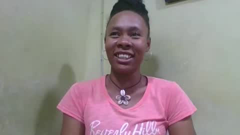 Snapshot of aimee982179 chatting on 05.16.26 aimee982179 online show from 05.16.26