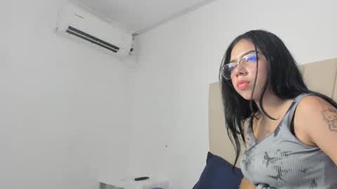 Ainoa  online show from 10.10.25