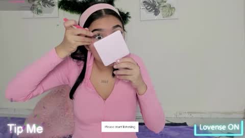 Ainoa  online show from 12.03.25