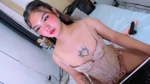 airy_lust online show from 07.07.26